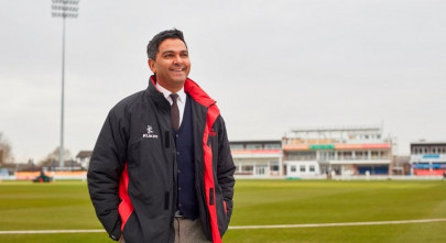 wasim resigns as head of pcb cricket committee