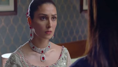 mere paas tum ho fans rejoice at savera nadeem s dramatic entry mere paas tum ho fans rejoice at savera nadeem s dramatic entry