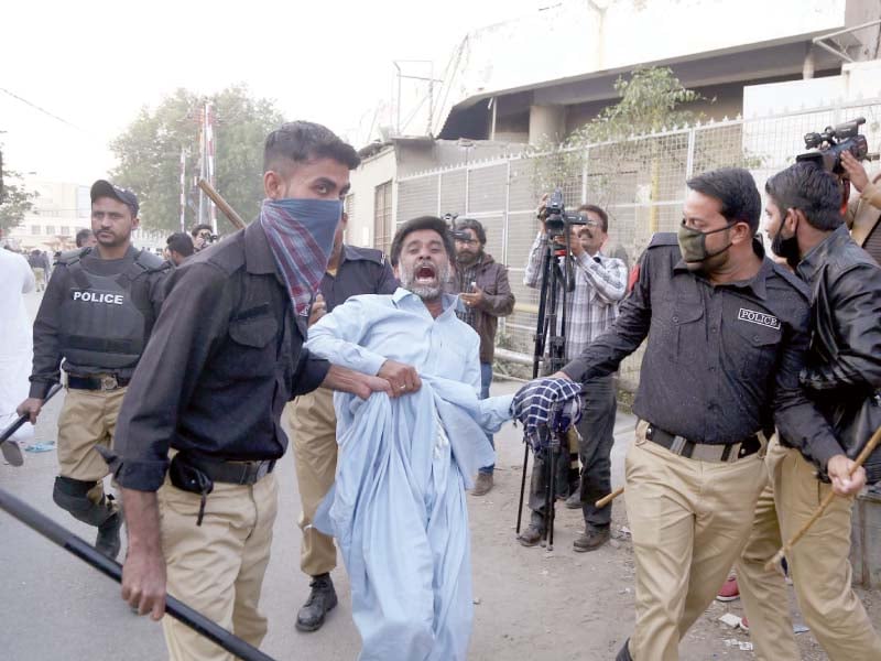 government school teachers were met with a baton charge and water cannons when they marched towards the cm house with several of them arrested photos ppi