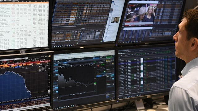 algorithms have long been used for example to trade a security if it breaches a certain level but there has been criticism over 039 flash crashes 039 blamed on high frequency deals photo afp algorithms have long been used for example to trade a security if it breaches a certain level but there has been criticism over 039 flash crashes 039 blamed on high frequency deals photo afp