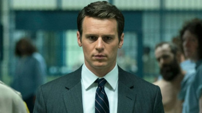 jonathan groff from mindhunter to star in matrix 4 jonathan groff from mindhunter to star in matrix 4