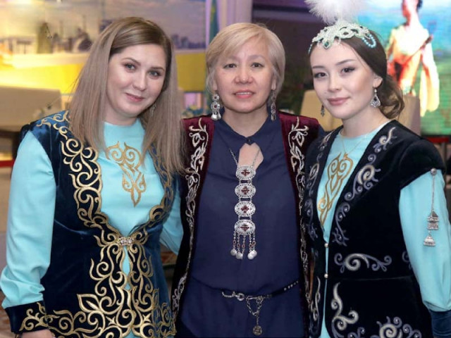 kazakh women wear traditional dresses on their national day photo dna kazakh women wear traditional dresses on their national day photo dna