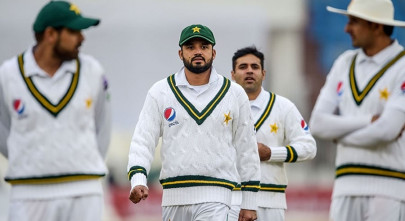 play called off due to bad light on day three play called off due to bad light on day three