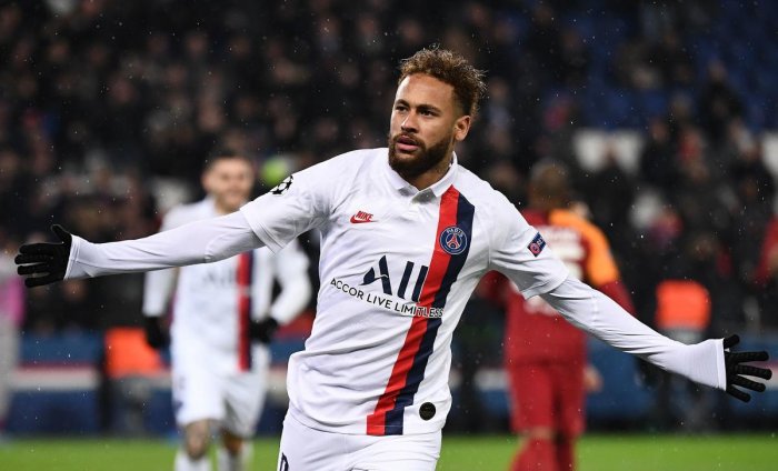 27 year old has yet to fully placate the parc des princes faithful after a summer of uncertainty surrounding his future photo afp