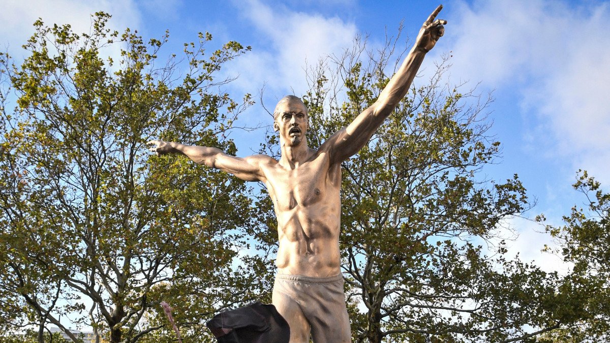 the statue has been a target of angry fans at malmo ever since he announced he acquired a stake in a rival team photo afp