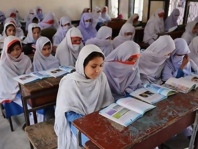govt schools students yet to get free textbooks