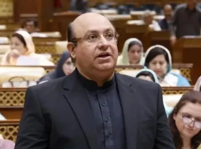 minister eyes investment shift to manufacturing