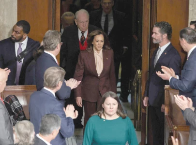 trump seals political comeback as congress certifies his election victory trump seals political comeback as congress certifies his election victory