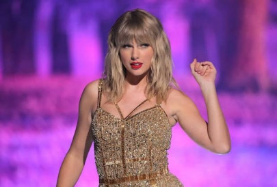 taylor swift slams toxic male privilege during woman of the decade speech taylor swift slams toxic male privilege during woman of the decade speech