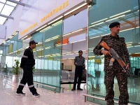 foreigner breaches airport security