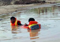 two minor siblings drown in canal