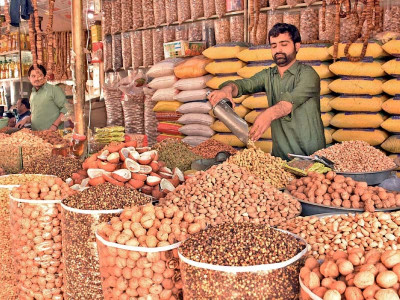 nutrition rich dried fruit in high demand in winter across pakistan nutrition rich dried fruit in high demand in winter across pakistan