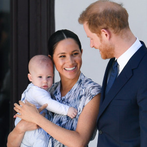 tips on how to treat postpartum hair loss