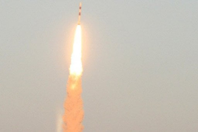 india 039 s pslv c20 satellite launch vehicle lifts off from the launchpad at sriharikora on february 25 2013 photo afp india 039 s pslv c20 satellite launch vehicle lifts off from the launchpad at sriharikora on february 25 2013 photo afp
