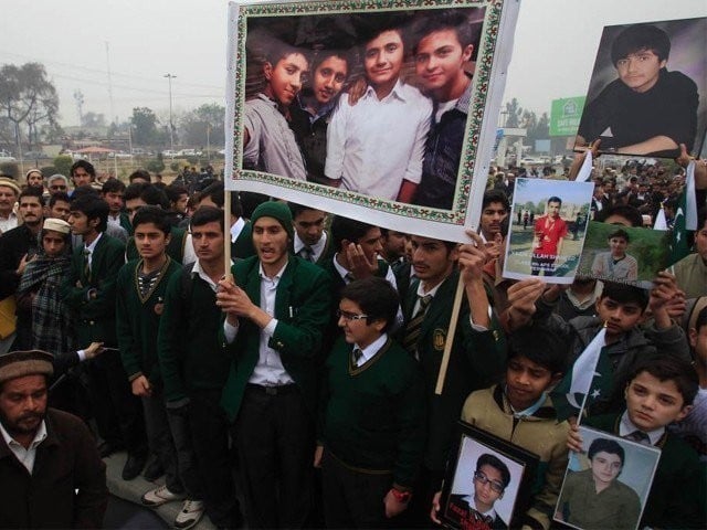 aps students in a solidarity rally for their fellow classmates who were victims of a gruesome attack photo reuters