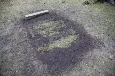 holocaust architect s grave dug up in berlin holocaust architect s grave dug up in berlin