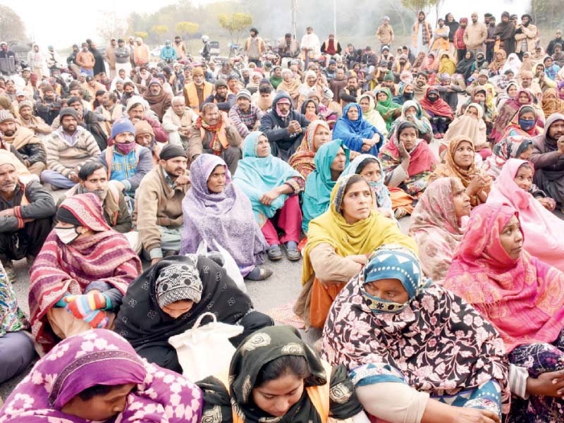 sanitary workers hold a sit in on kashmir highway photo online