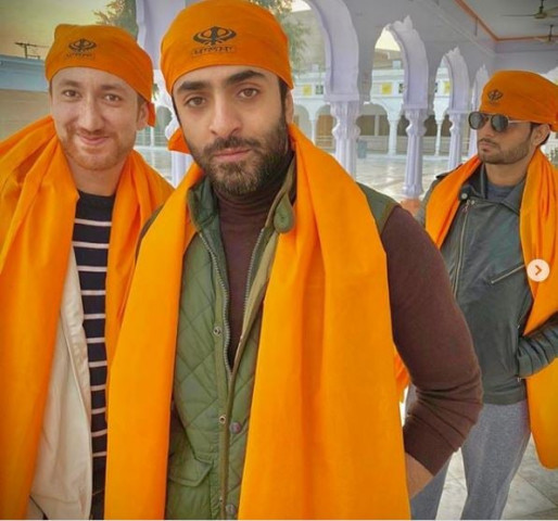 sheheryar munawer went to nankana sahab with his brother and friend sheheryar munawer went to nankana sahab with his brother and friend