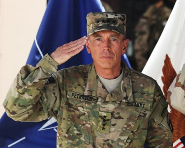 petraeus steps down in afghanistan petraeus steps down in afghanistan