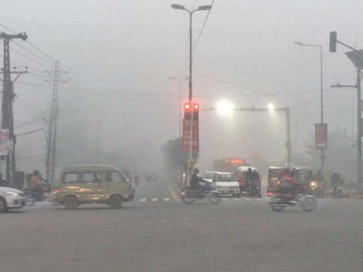 lahore chokes air quality second worst in the world lahore chokes air quality second worst in the world