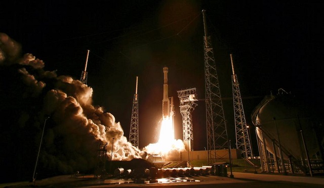 the boeing cst 100 starliner spacecraft atop a ula atlas v rocket lifts off for an uncrewed orbital flight test to the international space station from launch complex 40 at the cape canaveral air force station in cape canaveral florida december 20 2019 photo reuters