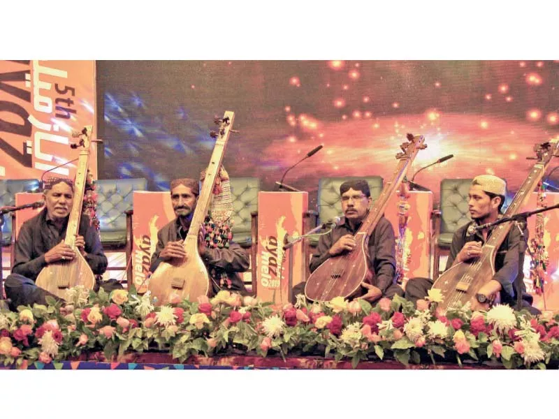musicians play shah jo sur at the fifth ayaz mela being held at cafe khanabadosh at the sindh museum in hyderabad photo online musicians play shah jo sur at the fifth ayaz mela being held at cafe khanabadosh at the sindh museum in hyderabad photo online