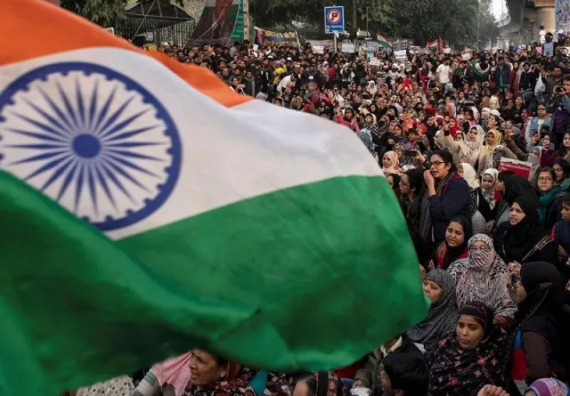 demonstrators attend a protest against a new citizenship law outside the jamia millia islamia university in new delhi india december 2019 photo reuters demonstrators attend a protest against a new citizenship law outside the jamia millia islamia university in new delhi india december 2019 photo reuters