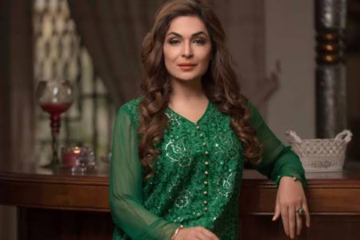 meera jee is trying her luck out with singing once again meera jee is trying her luck out with singing once again