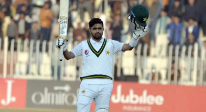 babar azam reaches career best test ranking