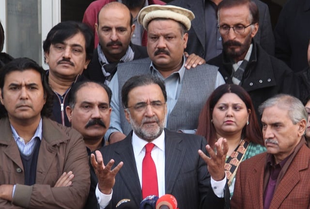 qamar zaman kaira other ppp leaders address news conference in islamabad photo express