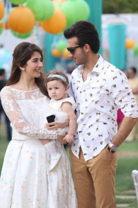 sadaf is someone s daughter just like syra is our daughter the rumours need to stop behroze sabzwari