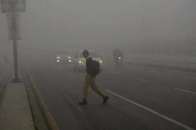 35 year low lahore shivers as mercury drops to 2 c 35 year low lahore shivers as mercury drops to 2 c