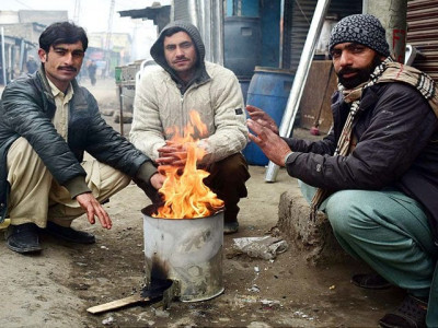 karachi s weather breaks 10 year record karachi s weather breaks 10 year record