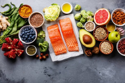struggling with sleep here are 5 eating habits that can help you sleep better struggling with sleep here are 5 eating habits that can help you sleep better