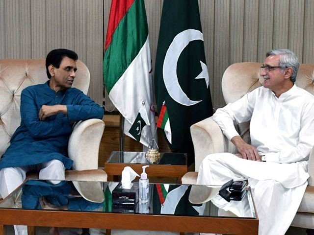 mqm p convener dr khalid maqbool siddiqui left with pti leader jahangir tareen photo express file