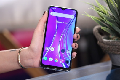 review realme xt a mid range smartphone you won t regret buying review realme xt a mid range smartphone you won t regret buying