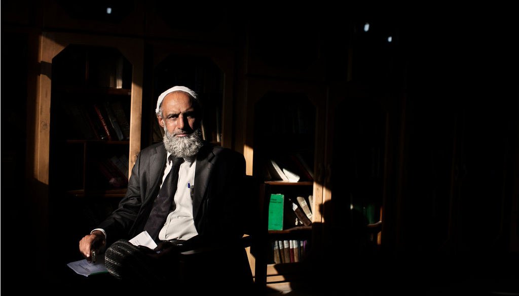 colonel retd inamur rahim at the district court in rawalpindi photo courtesy nyt file