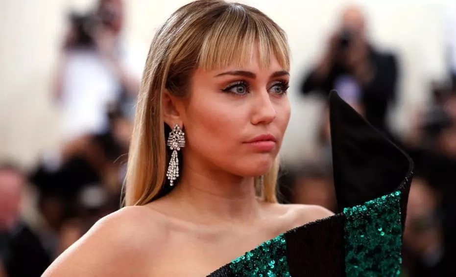 miley cyrus settles lawsuit claiming she stole the 2013 hit we can t stop miley cyrus settles lawsuit claiming she stole the 2013 hit we can t stop
