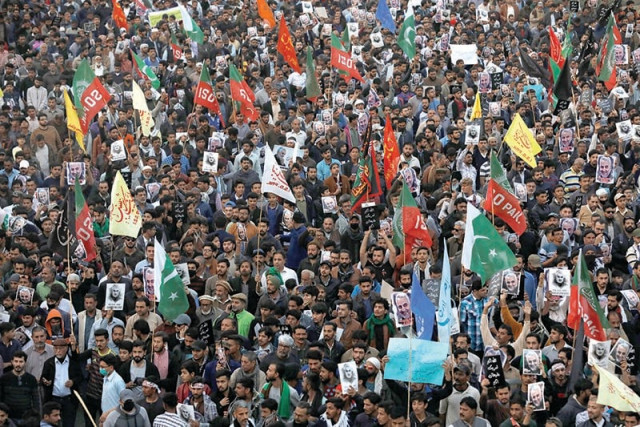 scores of people participated in a rally held to protest the killing of iranian leader qassem soleimani in a us military strike photo reuters scores of people participated in a rally held to protest the killing of iranian leader qassem soleimani in a us military strike photo reuters
