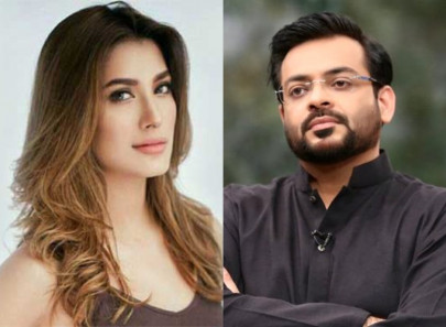 mehwish hayat shuts down aamir liaquat over sexist comments mehwish hayat shuts down aamir liaquat over sexist comments