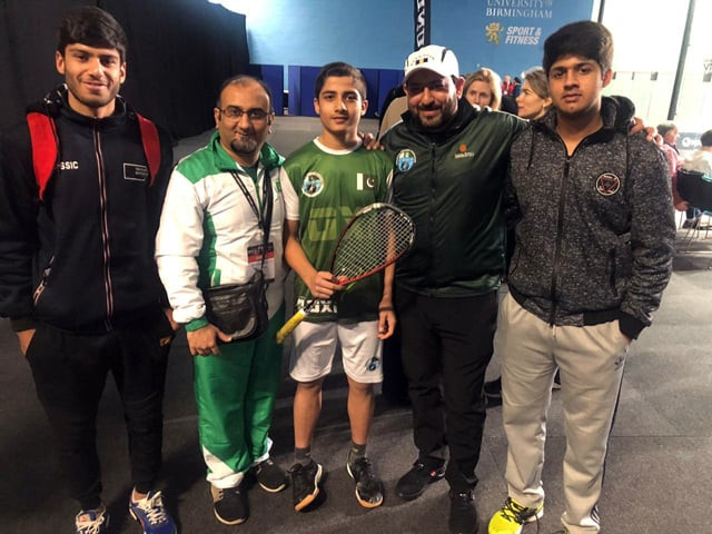 hamza khan and his team photo express hamza khan and his team photo express