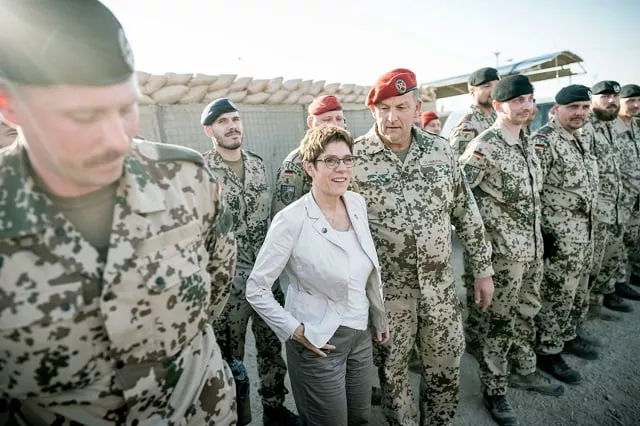 defence minister annegret kramp karrenbauer during a visit to iraq in august 2019 photo afp defence minister annegret kramp karrenbauer during a visit to iraq in august 2019 photo afp