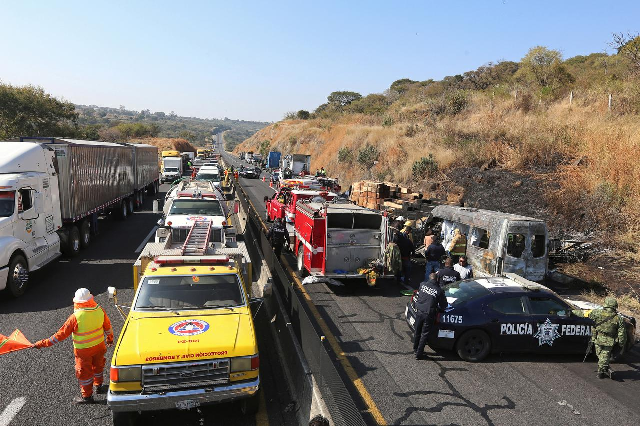 a general view shows the site of a crash in zapotlanejo jalisco mexico december 18 photo reuters