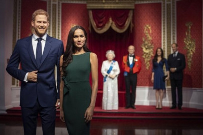 madame tussauds removes waxworks of harry and meghan from royal family display madame tussauds removes waxworks of harry and meghan from royal family display