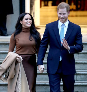 meghan markle signs deal with disney amid her royal family exit meghan markle signs deal with disney amid her royal family exit