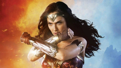 gal gadot reveals her intense training regime for wonder woman 1984 gal gadot reveals her intense training regime for wonder woman 1984