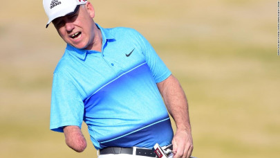 watch one armed canadian amateur golfer hits ace at pga event watch one armed canadian amateur golfer hits ace at pga event