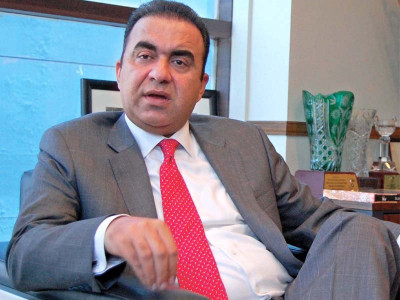 mobile telecommunications in a stagnating market ufone sticks to the basics