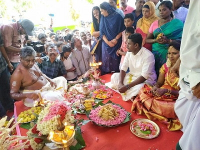 100 year old mosque hosts hindu wedding amid anti muslim citizenship law 100 year old mosque hosts hindu wedding amid anti muslim citizenship law