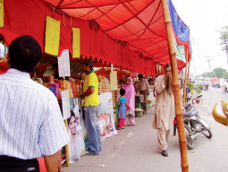 bachat bazaars set up across province during ramazan